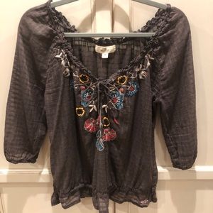 Hollister Embroidered 3/4 Sleeve Peasant Boho Top